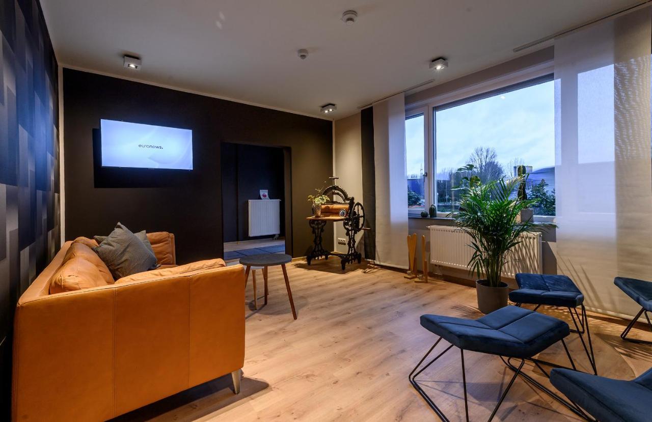 Hotel Zu Freunden 哈姆 外观 照片
