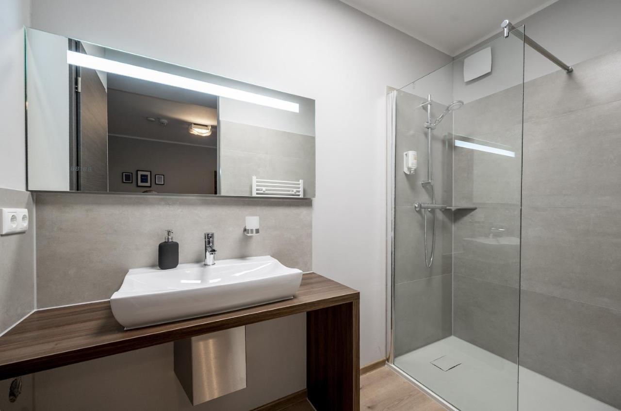 Hotel Zu Freunden 哈姆 外观 照片