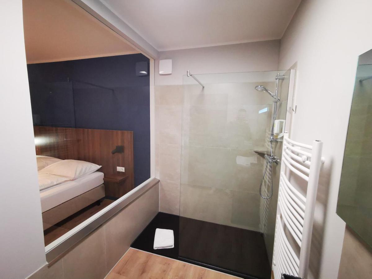 Hotel Zu Freunden 哈姆 外观 照片