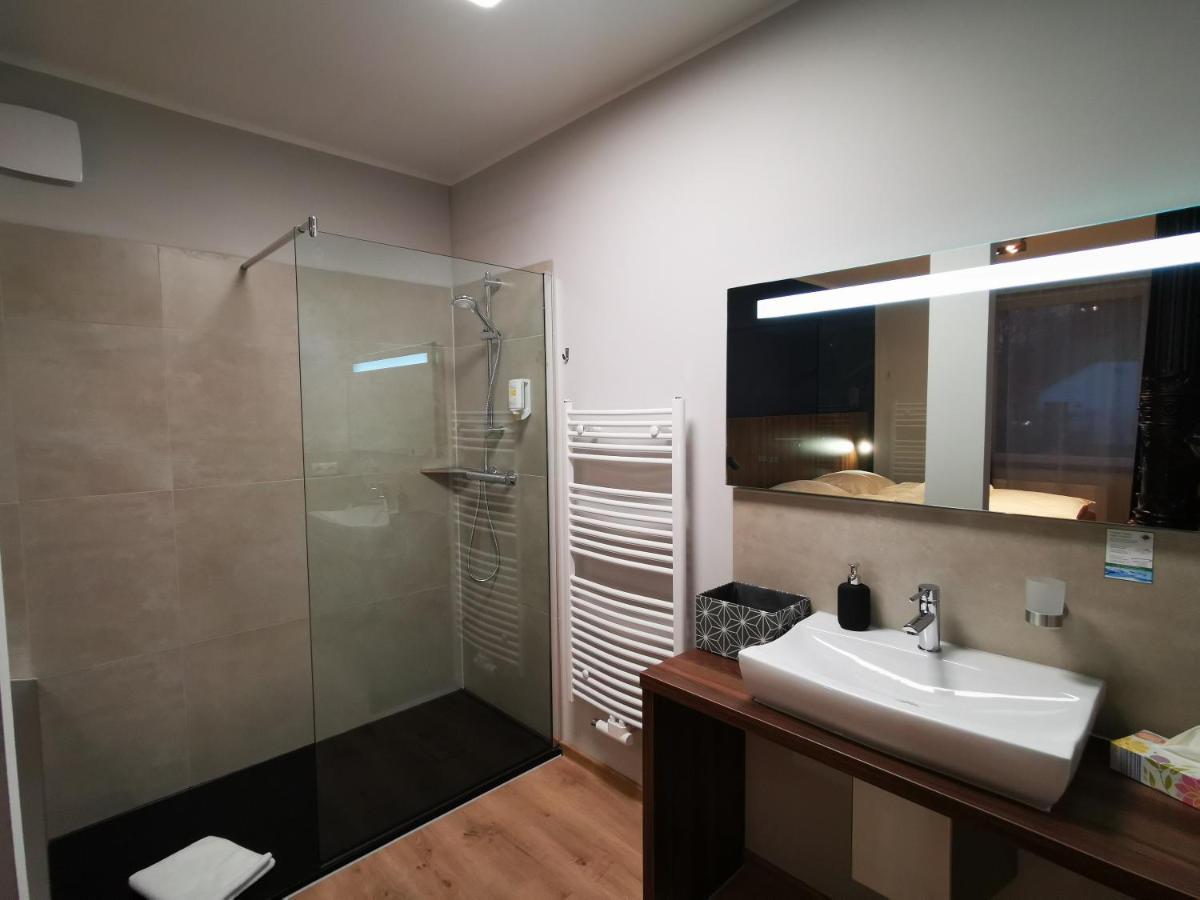Hotel Zu Freunden 哈姆 外观 照片